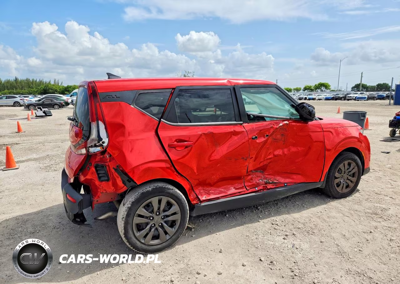 2022 Kia Soul Lx VIN:KNDJ23AU6N7165163 - 3