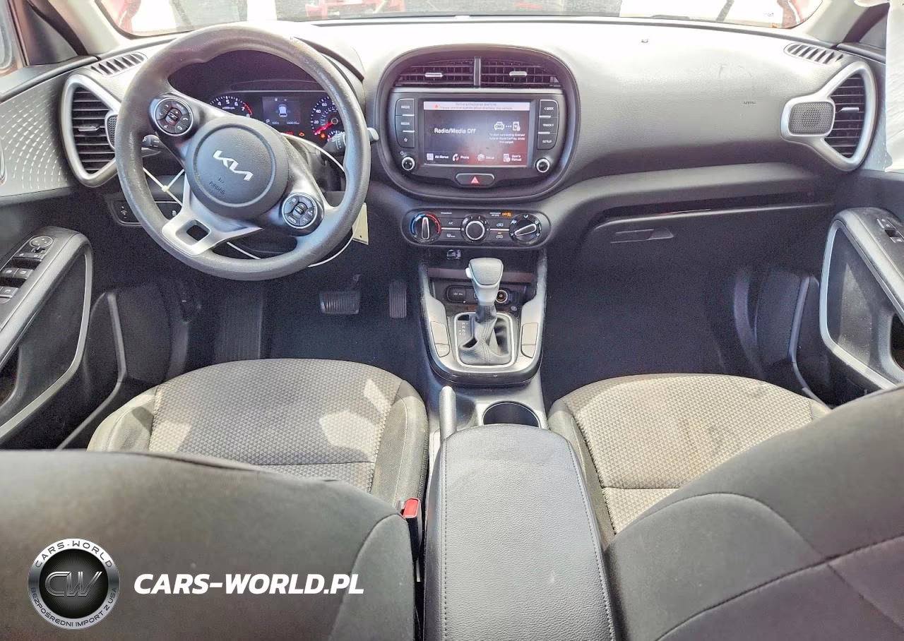 2022 Kia Soul Lx VIN:KNDJ23AU6N7165163 - 8