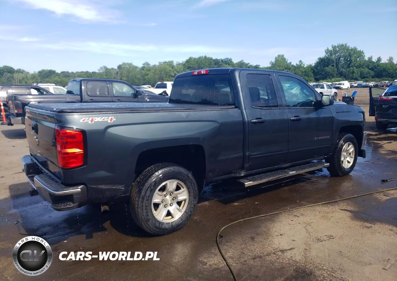 2017 Chevrolet Silverado K1500 Lt VIN:1GCVKREC1HZ313363 - 3