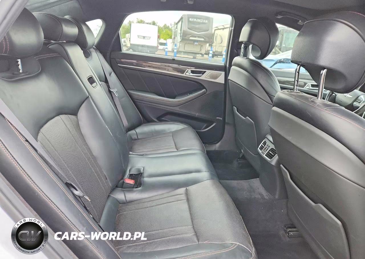 2018 Genesis G80 3.3T Sport VIN:KMHGN4JB1JU222835 - 10