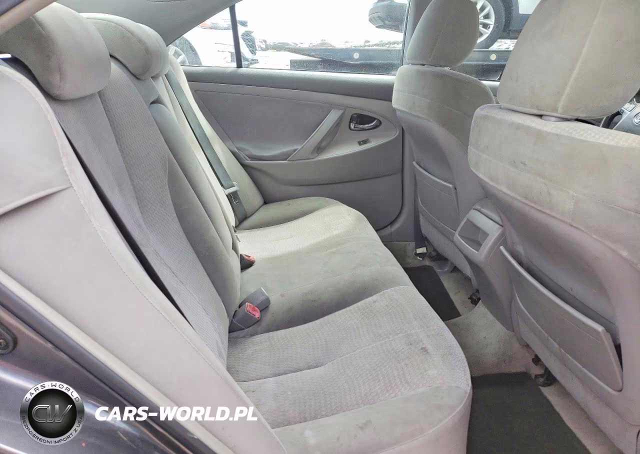 2010 Toyota Camry Le VIN:4T1BF3EK0AU048493 - 10