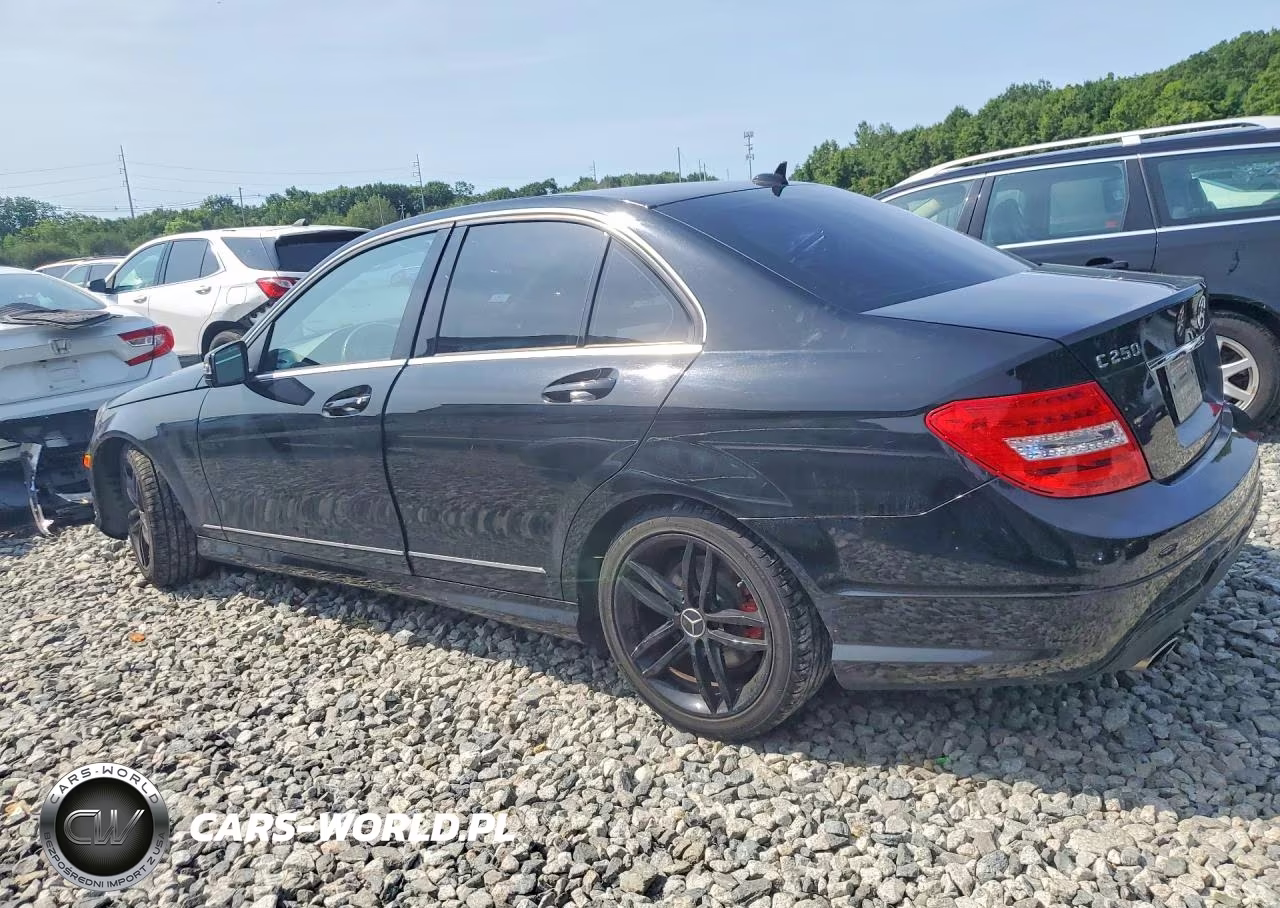 2013 Mercedes-Benz C 250 VIN:WDDGF4HB3DR279641 - 2