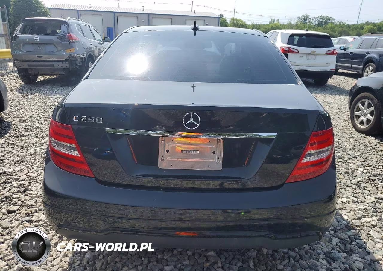 2013 Mercedes-Benz C 250 VIN:WDDGF4HB3DR279641 - 6
