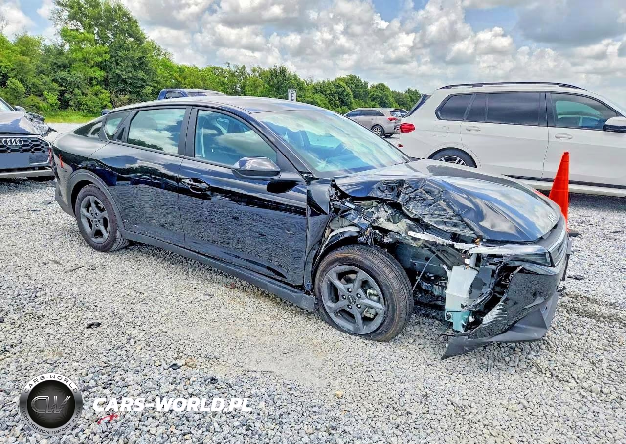 2026 Kia K4 Lxs VIN:3KPFT4DE0TE270940 - 4