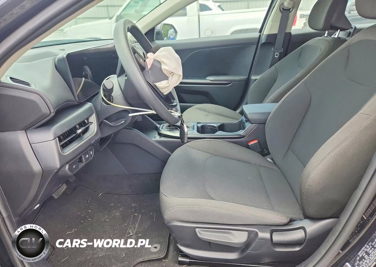 2026 Kia K4 Lxs VIN:3KPFT4DE0TE270940 - 7
