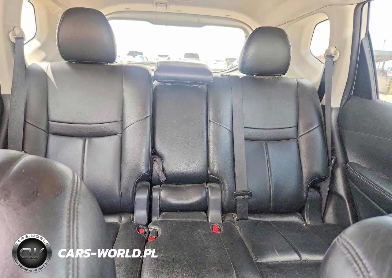 2017 Nissan Rogue S VIN:5N1AT2MT4HC835343 - 10