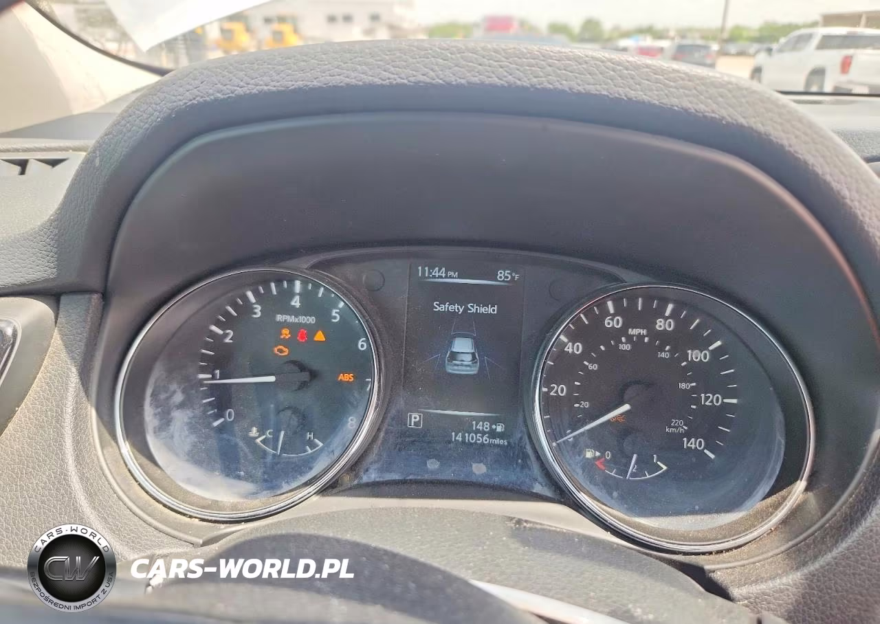 2017 Nissan Rogue S VIN:5N1AT2MT4HC835343 - 9