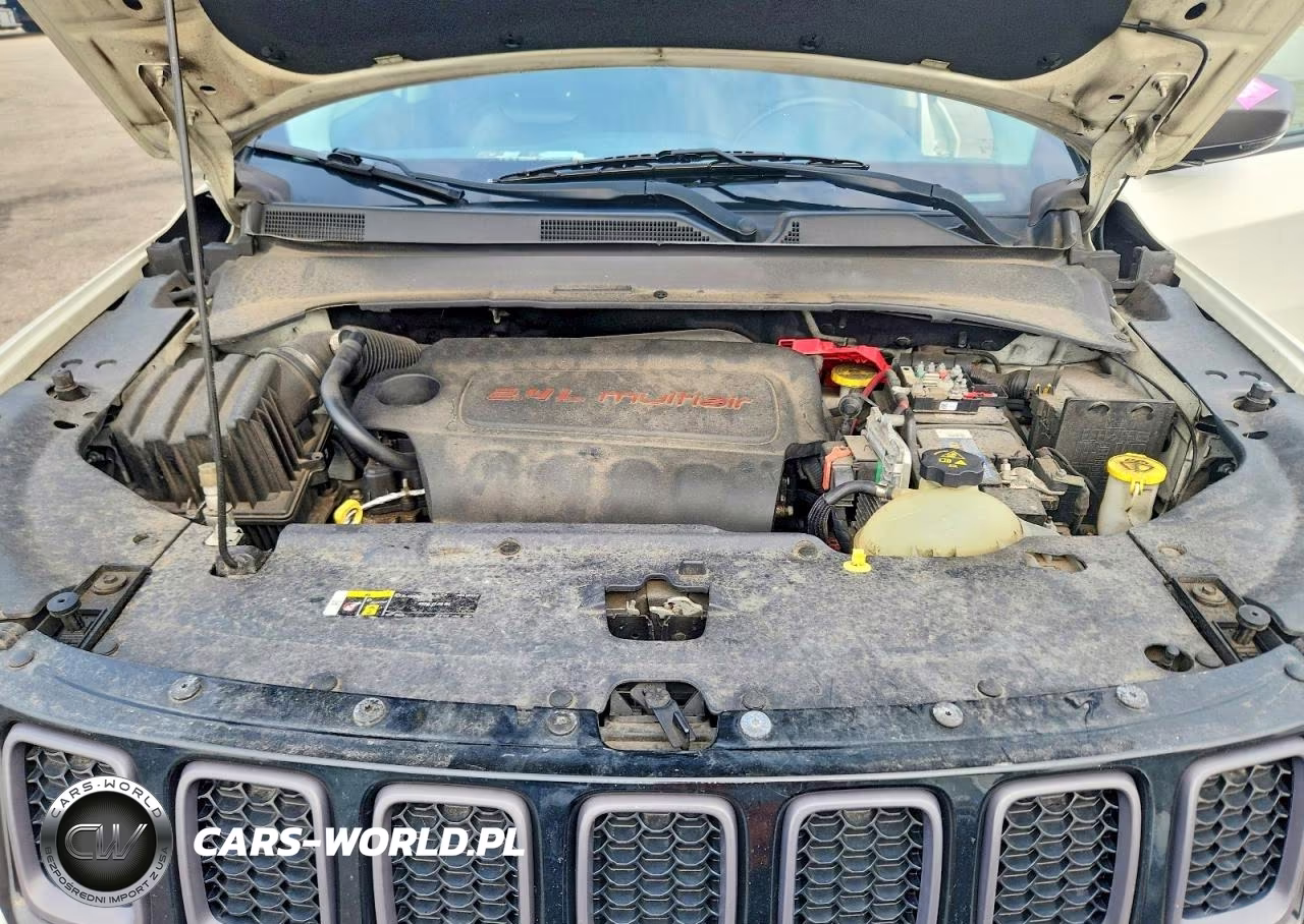 2019 Jeep Compass Trailhawk VIN:3C4NJDDB7KT659382 - 12