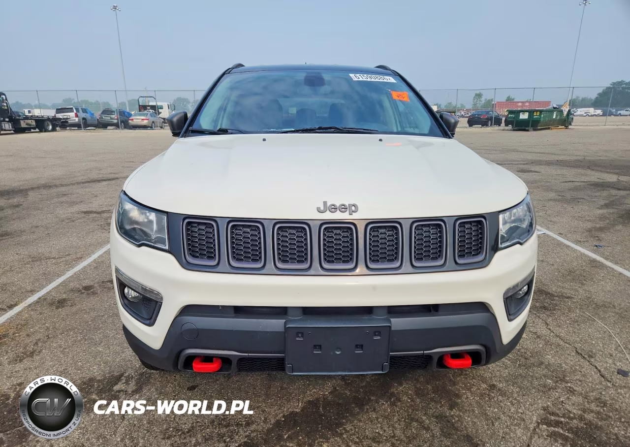 2019 Jeep Compass Trailhawk VIN:3C4NJDDB7KT659382 - 5