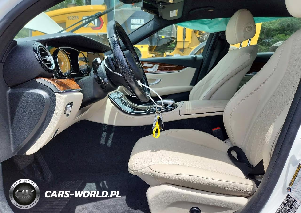 2017 Mercedes-Benz E 300 4Matic VIN:WDDZF4KB9HA058518 - 7