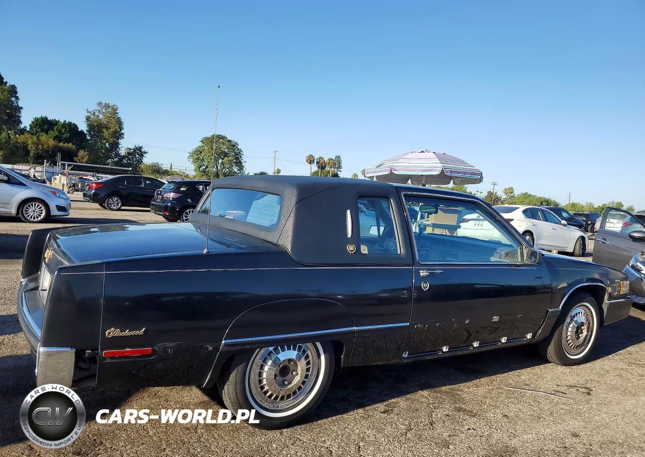 1990 Cadillac Fleetwood VIN:1G6CB1330L4206115 - 3