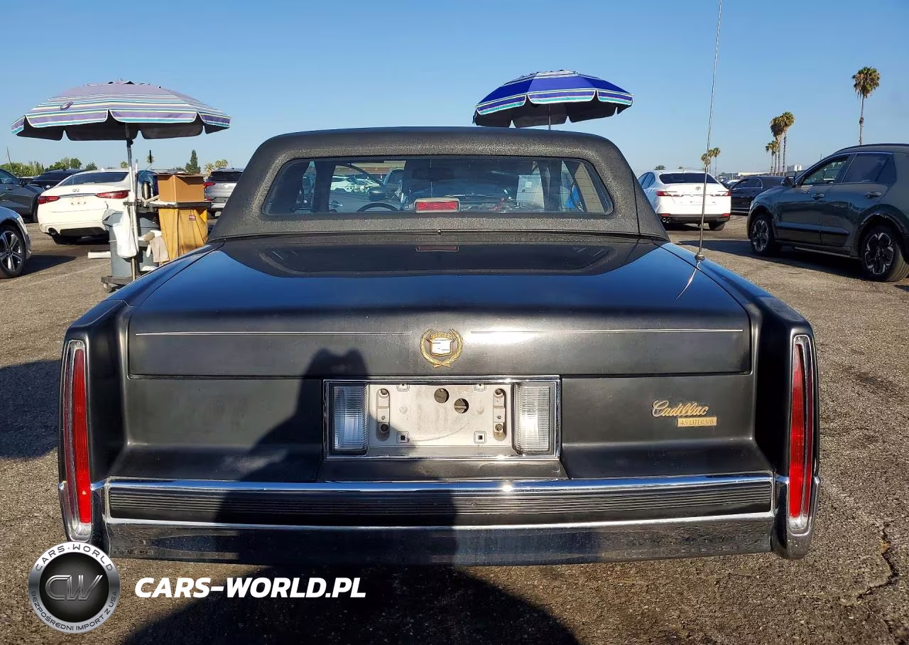 1990 Cadillac Fleetwood VIN:1G6CB1330L4206115 - 6