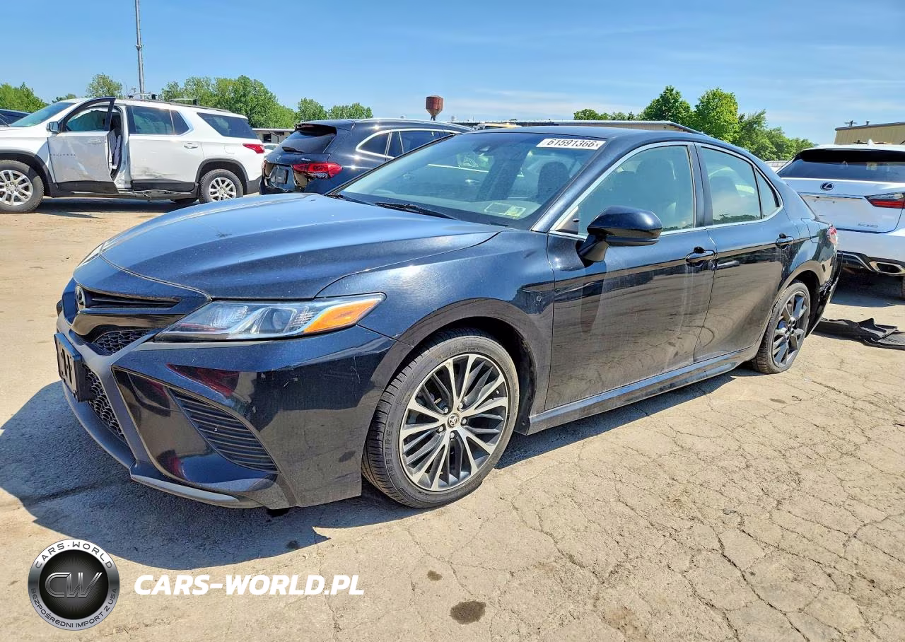 2018 Toyota Camry Se – zdjęcie 1 z 12