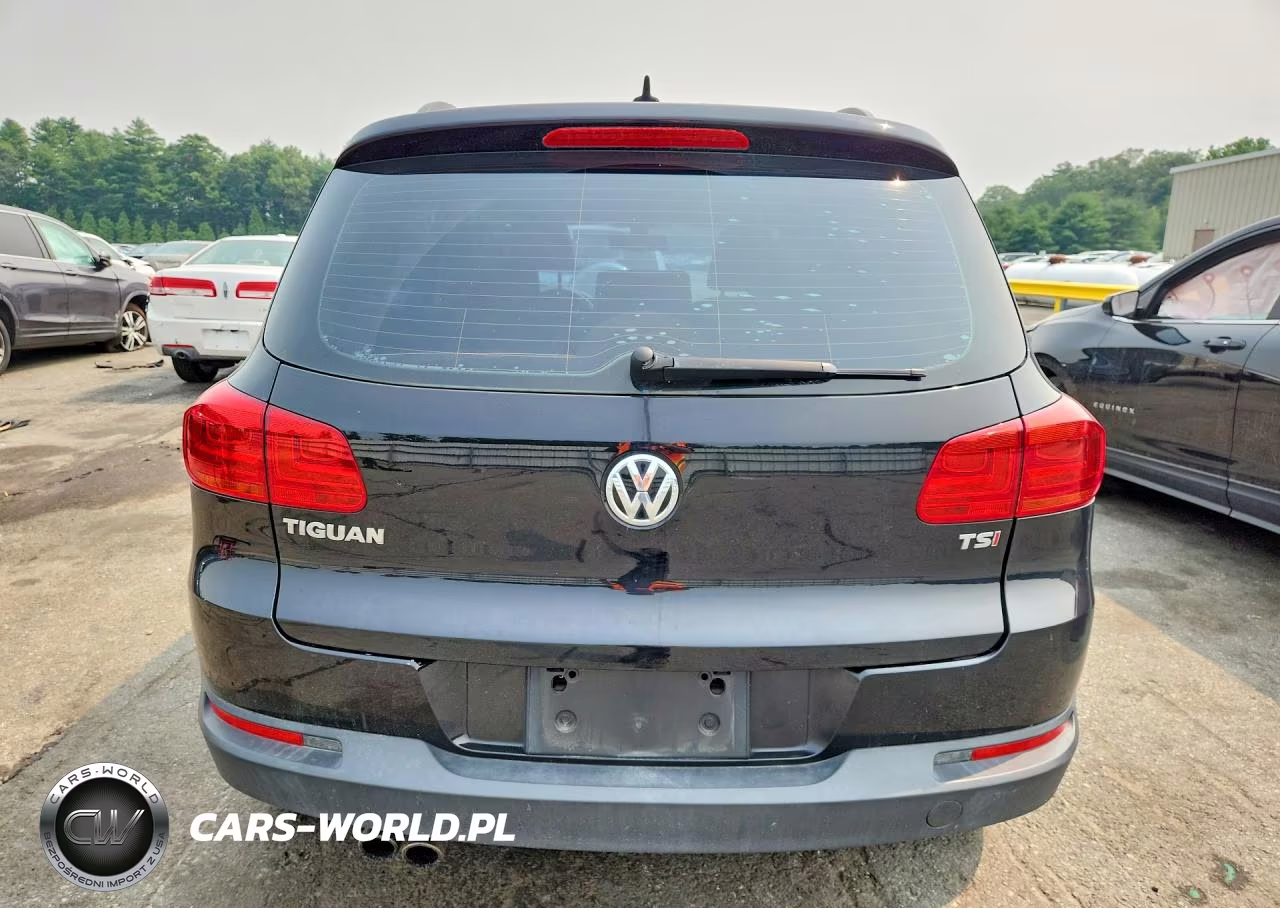 2017 Volkswagen Tiguan S VIN:WVGAV7AXXHK023534 - 6