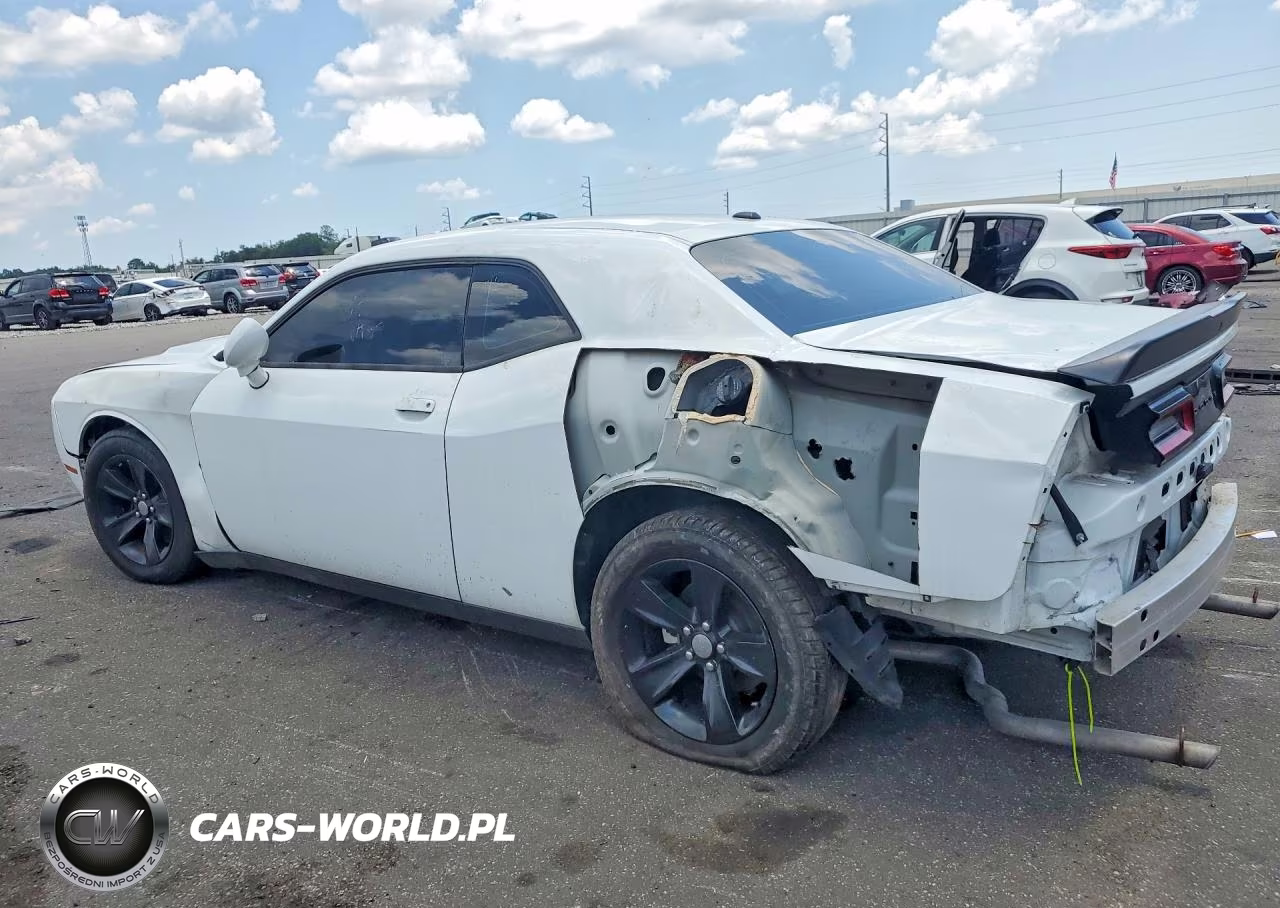 2021 Dodge Challenger Sxt VIN:2C3CDZAG7MH596800 - 2