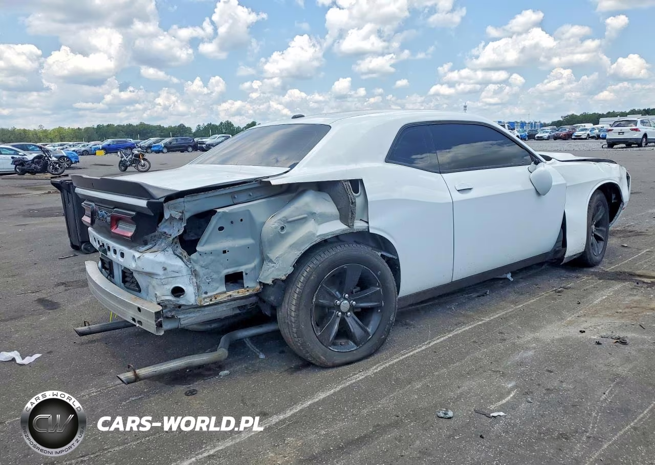 2021 Dodge Challenger Sxt VIN:2C3CDZAG7MH596800 - 3