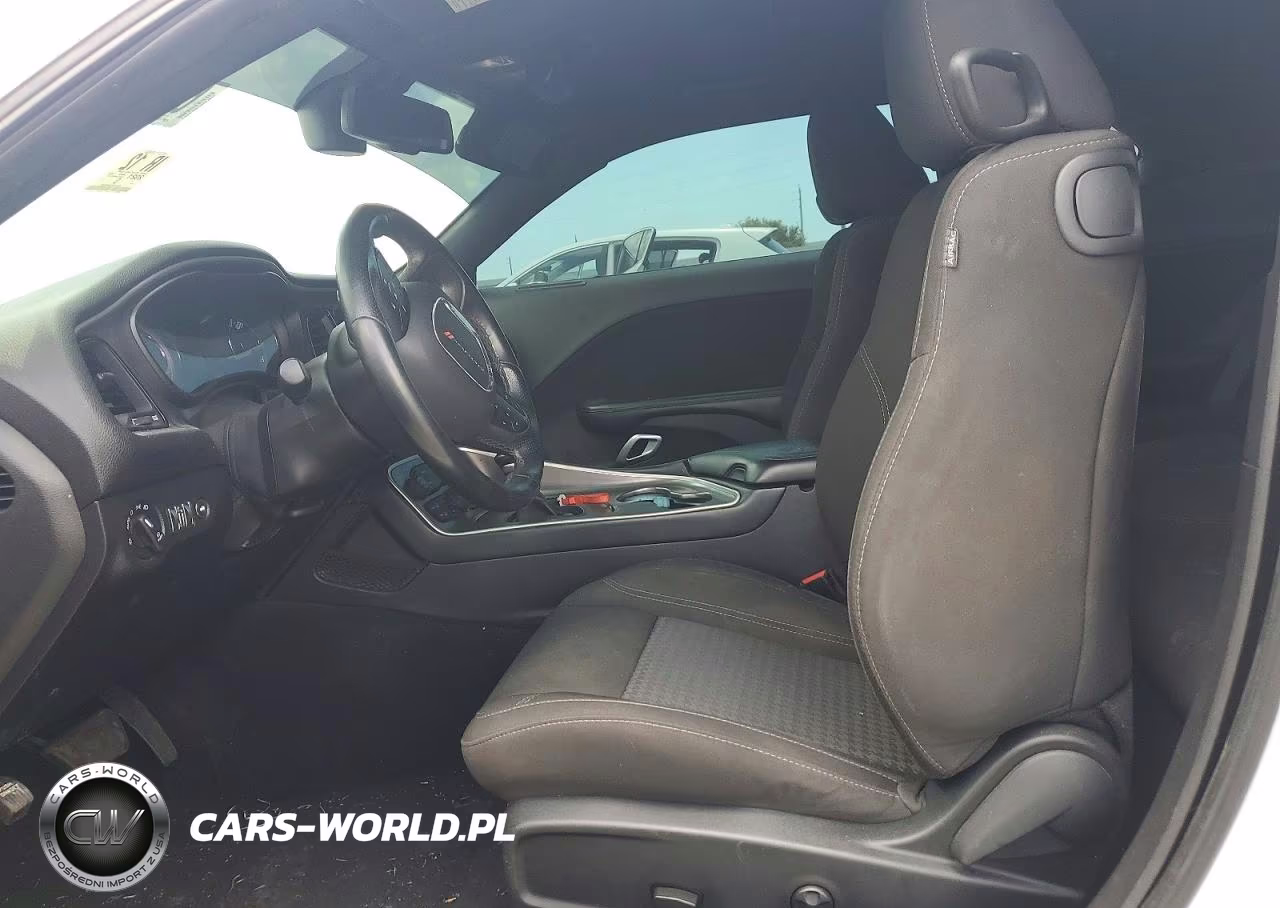 2021 Dodge Challenger Sxt VIN:2C3CDZAG7MH596800 - 7