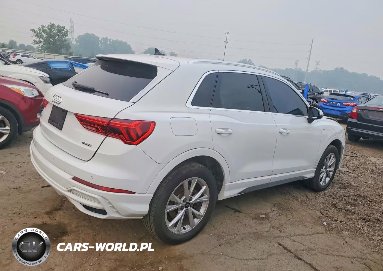 2021 Audi Q3 Premium S Line 45 VIN:WA1DECF32M1050690 - 3