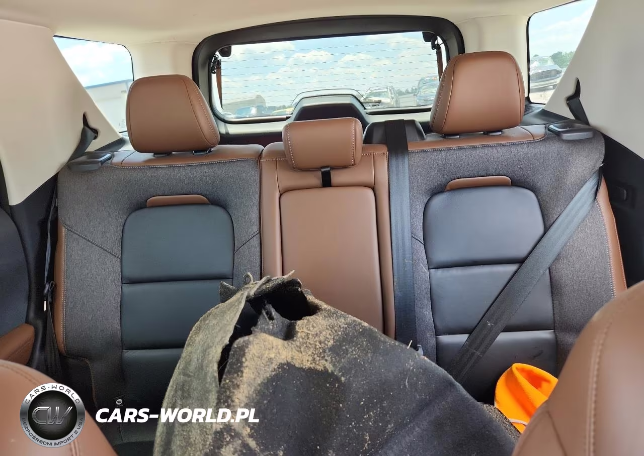 2023 Ford Bronco Sport Outer Banks VIN:3FMCR9C6XPRD22027 - 10