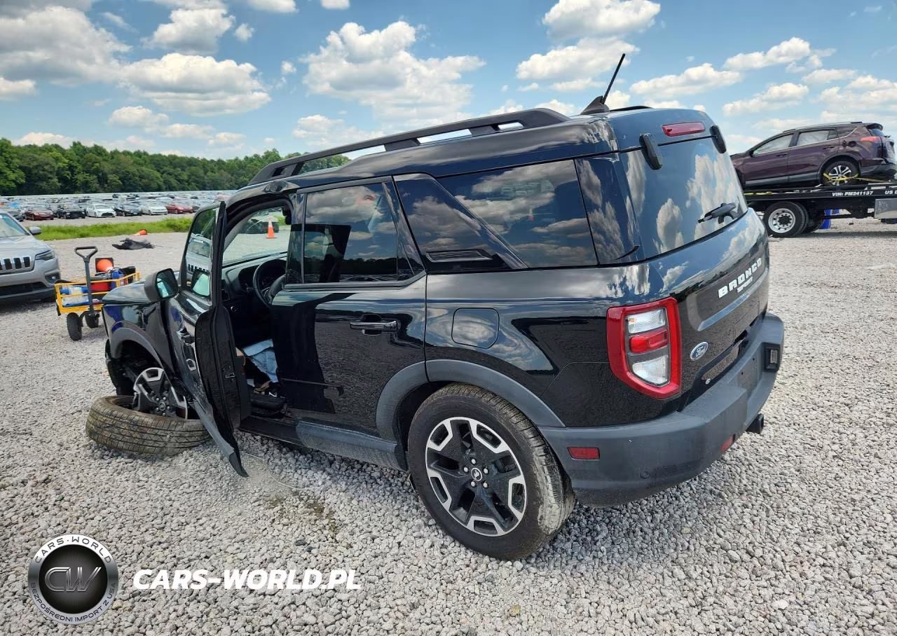 2023 Ford Bronco Sport Outer Banks VIN:3FMCR9C6XPRD22027 - 2