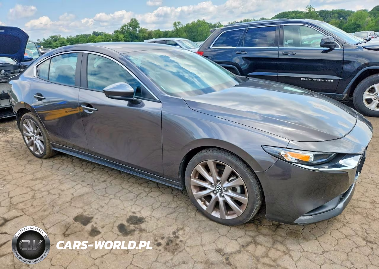 2021 Mazda 3 Select VIN:3MZBPBBLXMM252345 - 4