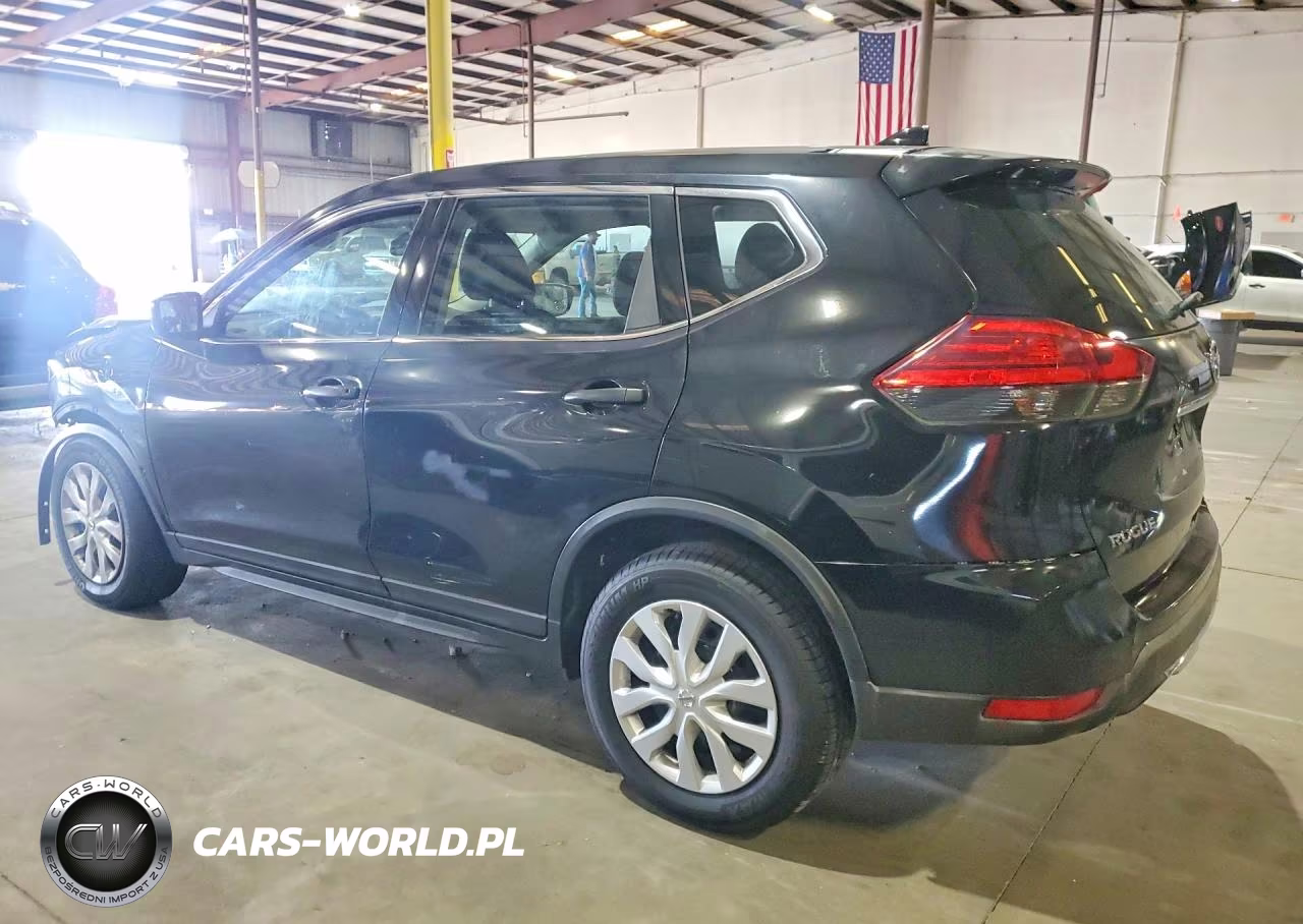 2017 Nissan Rogue S VIN:KNMAT2MT2HP576879 - 2