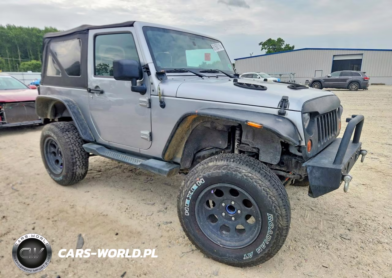 2013 Jeep Wrangler Sport VIN:1C4GJWAG5DL681772 - 4