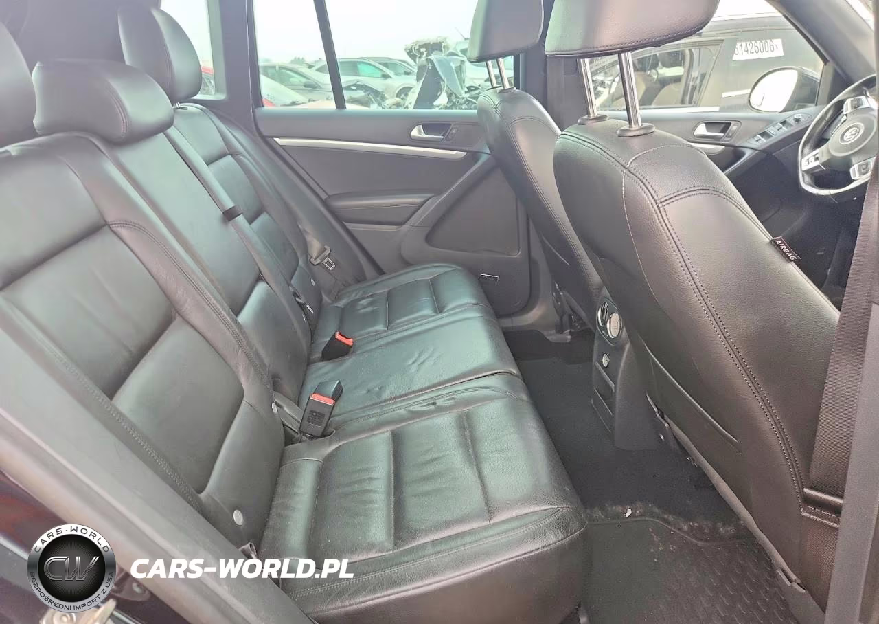 2015 Volkswagen Tiguan S VIN:WVGBV7AX8FW009867 - 10
