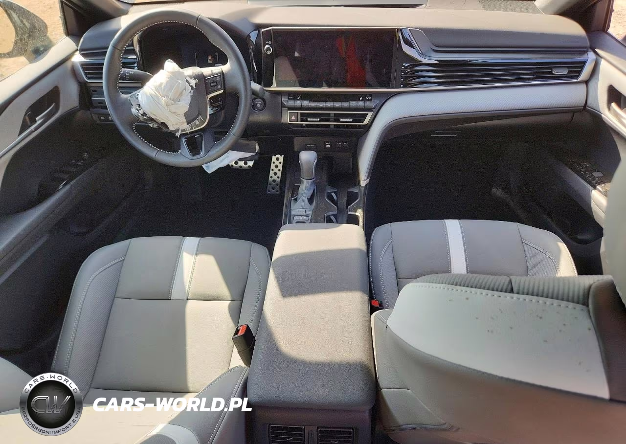 2026 Toyota Camry Se VIN:4T1DAACK1TU745124 - 8