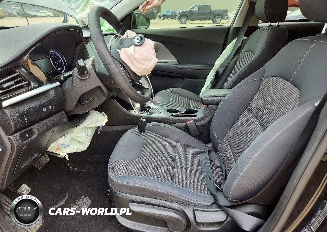 2020 Kia Niro Lx VIN:KNDCB3LC2L5419862 - 7