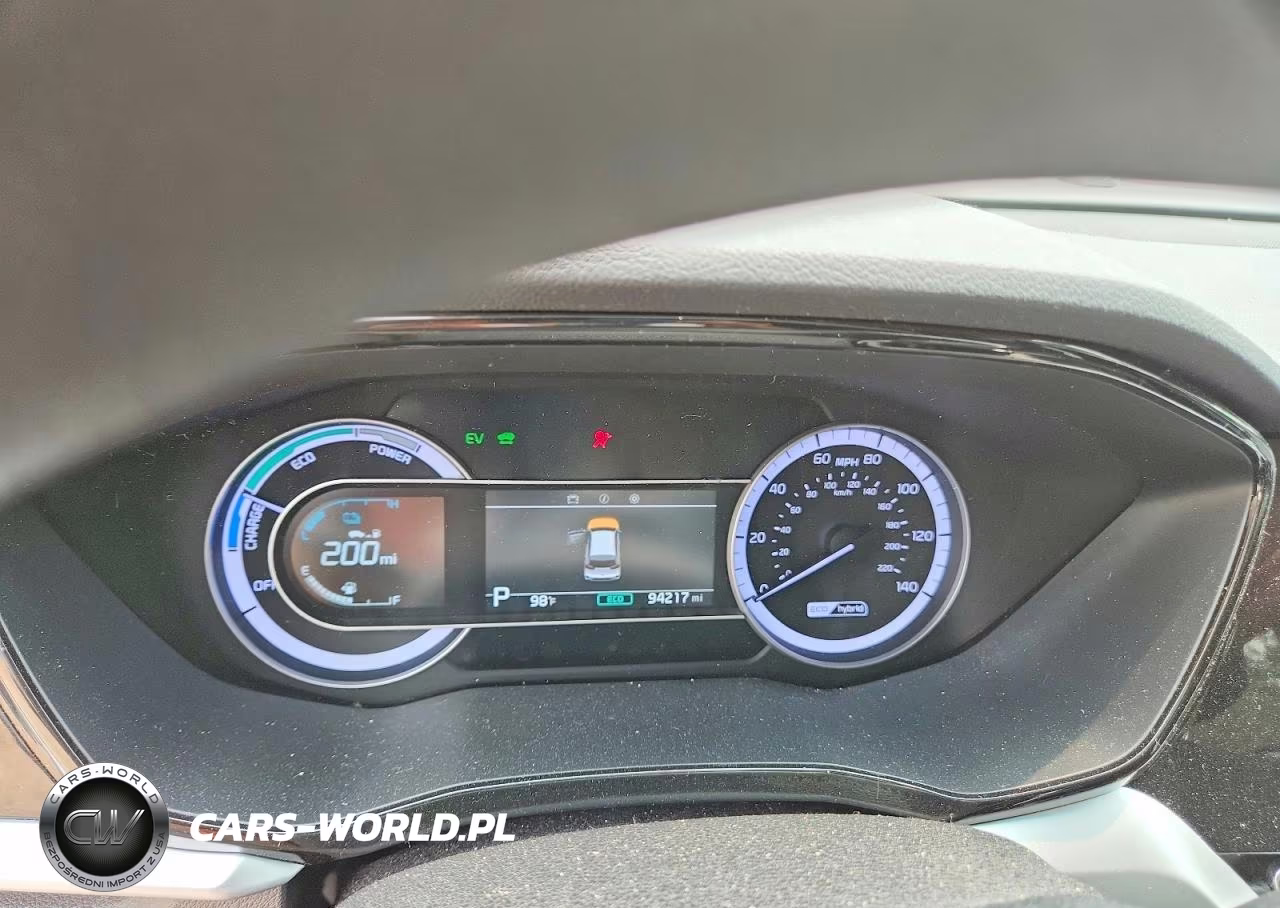 2020 Kia Niro Lx VIN:KNDCB3LC2L5419862 - 9