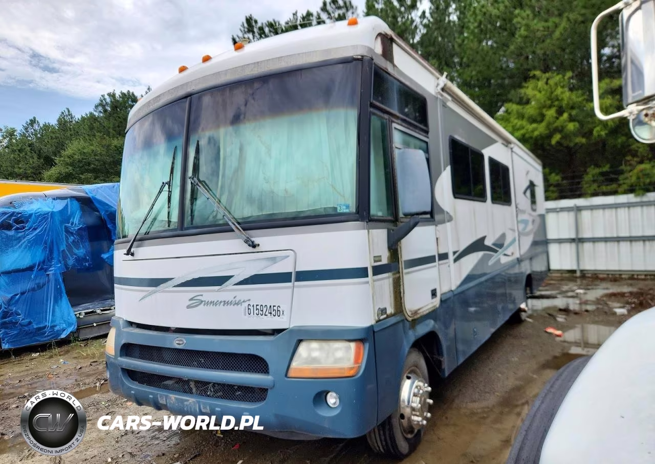2003 Winnebago Suncruiser Rv VIN:5B4MP67G533366452 - 2