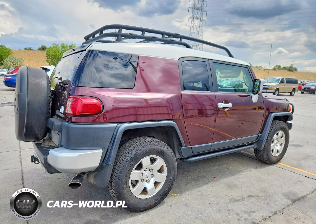 2007 Toyota Fj Cruiser Base VIN:JTEBU11F870094107 - 3