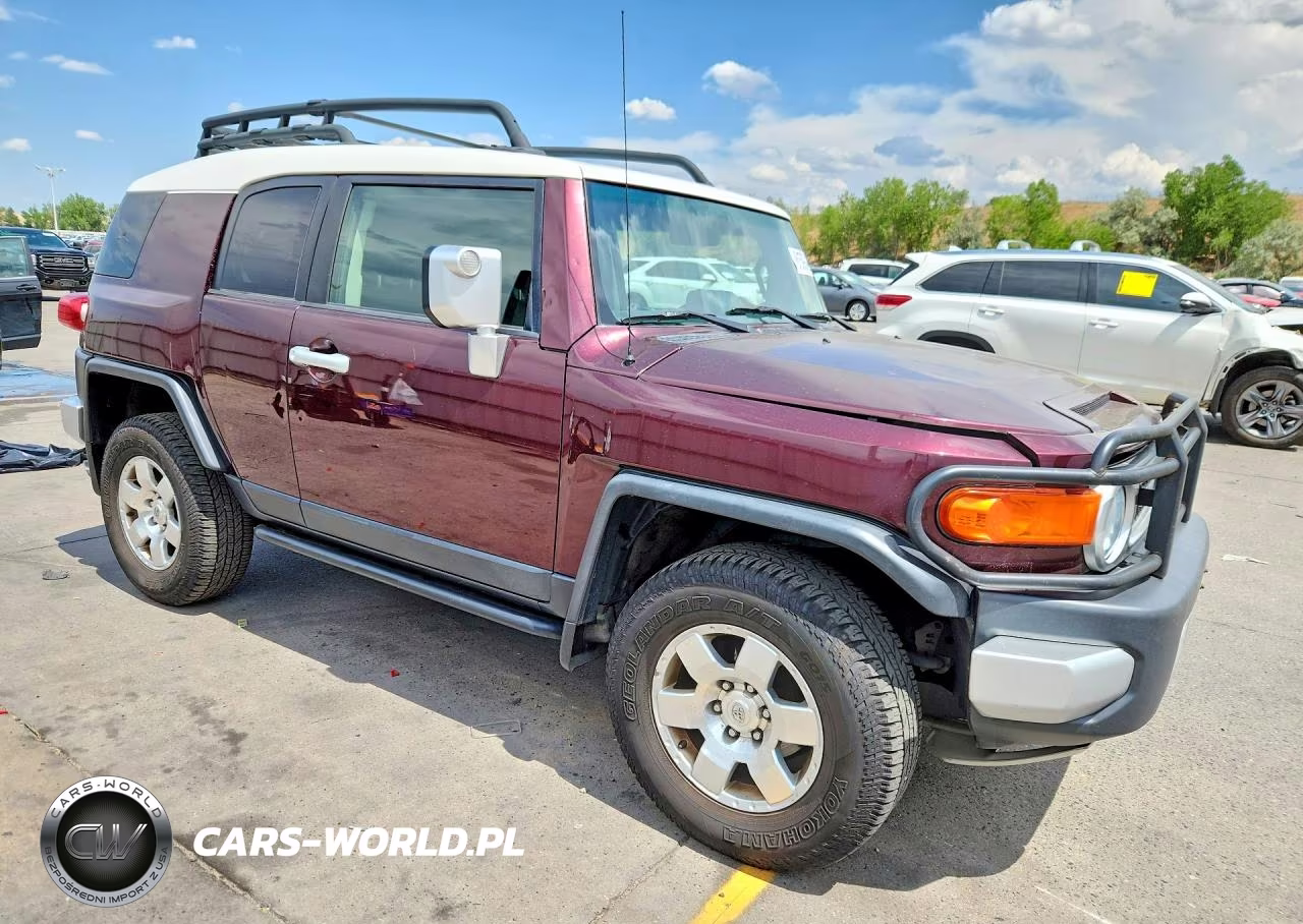 2007 Toyota Fj Cruiser Base VIN:JTEBU11F870094107 - 4