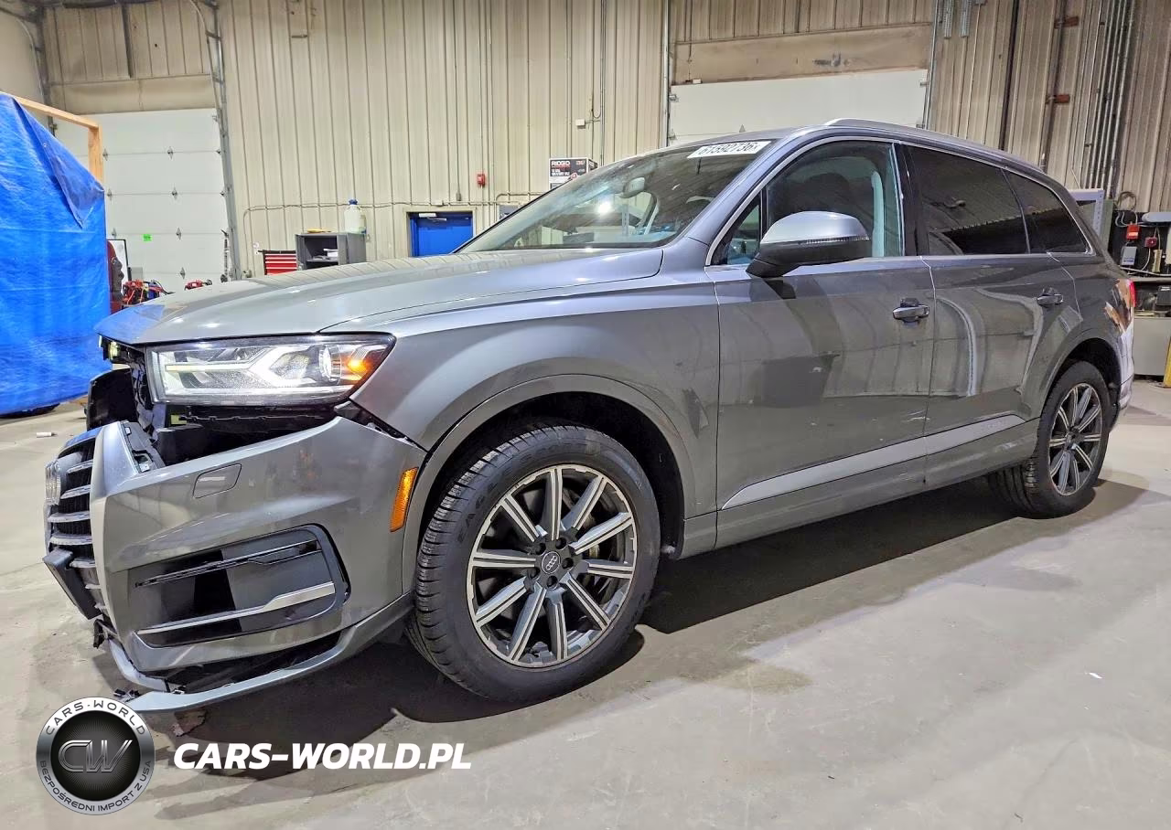 2017 Audi Q7 Premium Plus VIN:WA1LAAF70HD000079 - 1