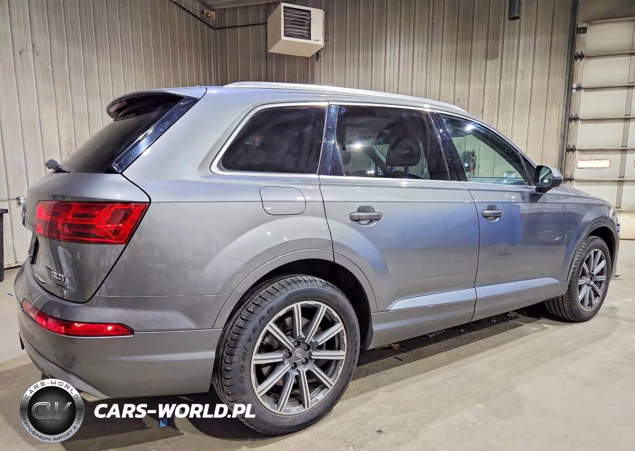 2017 Audi Q7 Premium Plus VIN:WA1LAAF70HD000079 - 3
