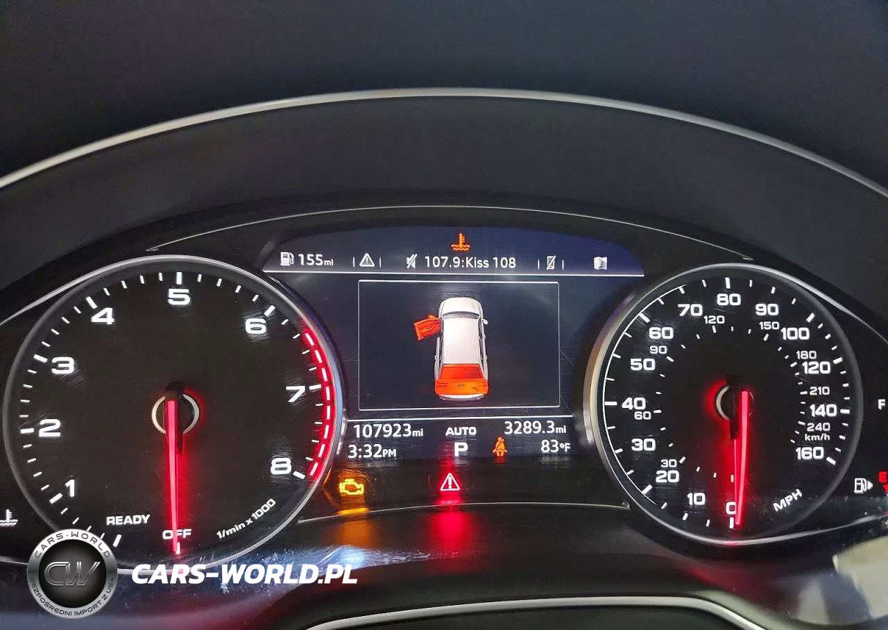 2017 Audi Q7 Premium Plus VIN:WA1LAAF70HD000079 - 9