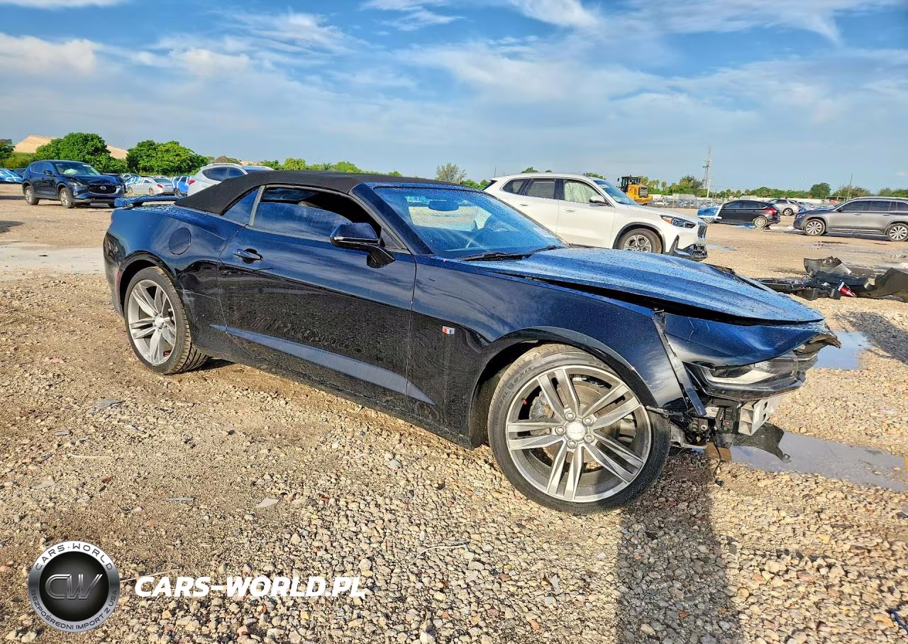 2017 Chevrolet Camaro Lt VIN:1G1FD3DS7H0115095 - 4