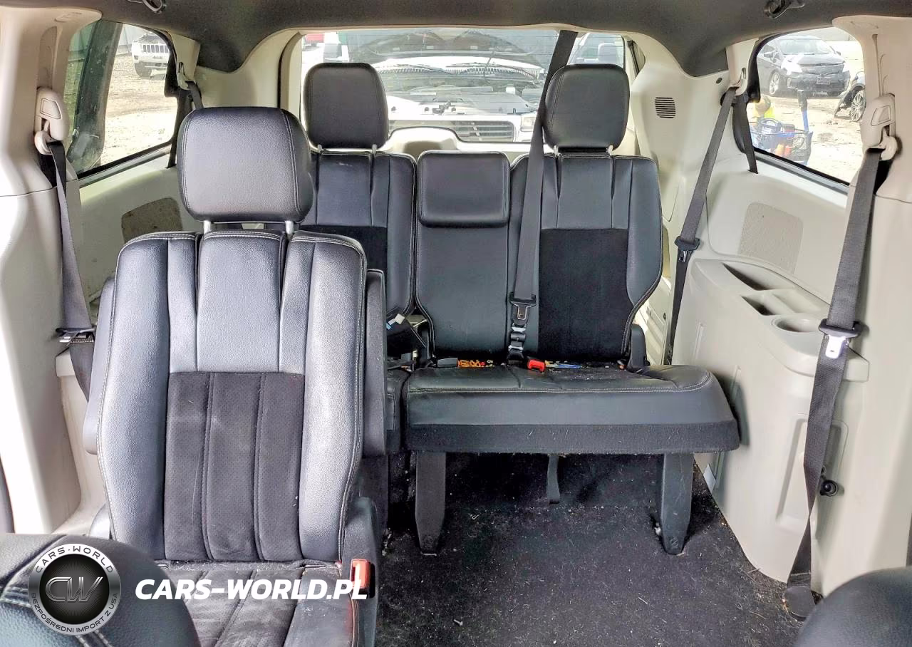 2017 Dodge Grand Caravan Sxt VIN:2C4RDGCG6HR817889 - 10