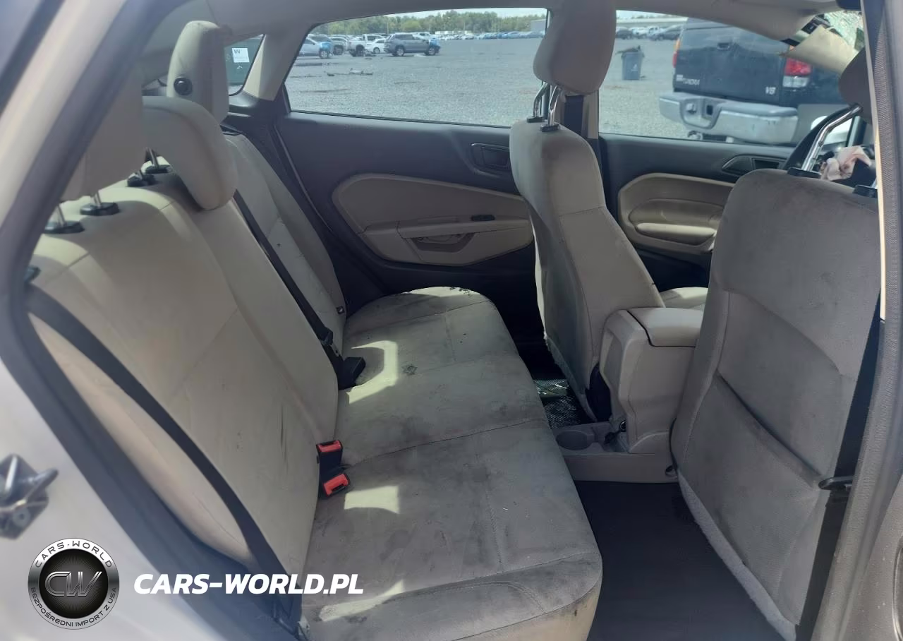 2018 Ford Fiesta Se VIN:3FADP4BJ1JM133848 - 10