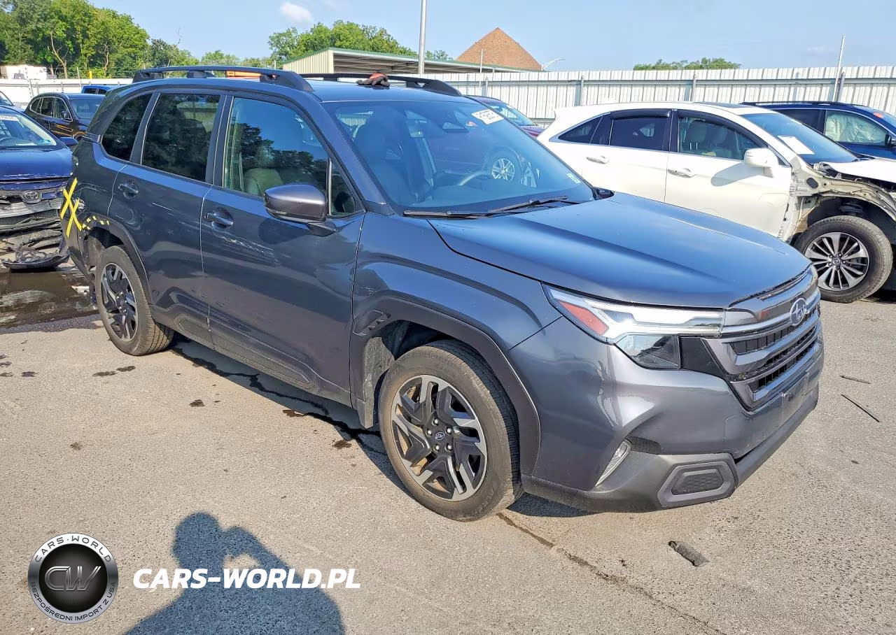 2025 Subaru Forester Limited VIN:JF2SLDRC3SH528383 - 4