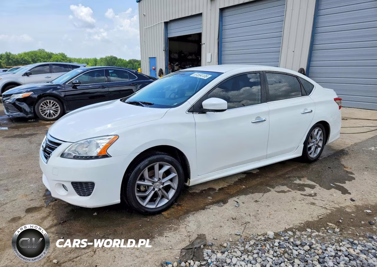 2013 Nissan Sentra S – zdjęcie 1 z 12