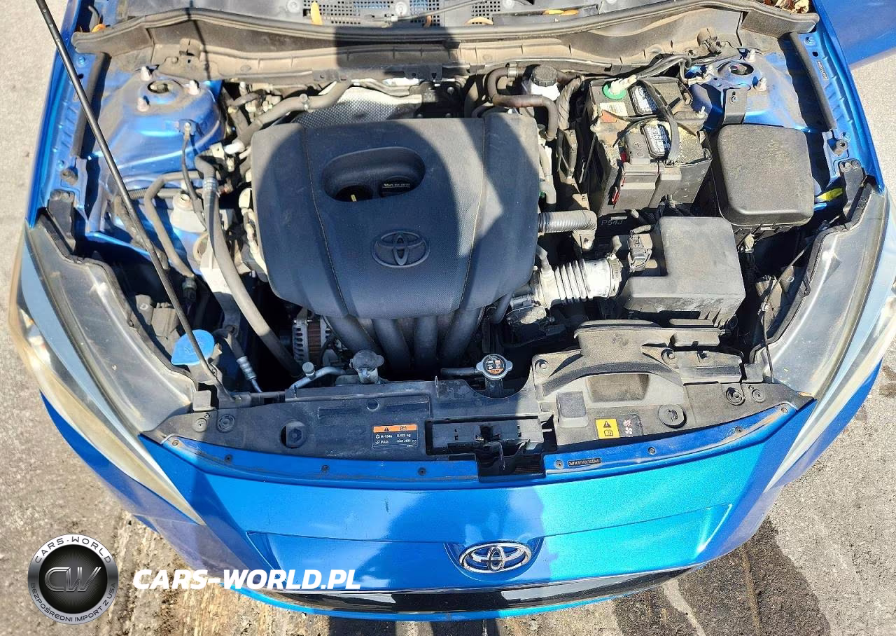 2018 Toyota Yaris Ia Base VIN:3MYDLBYV1JY302040 - 11