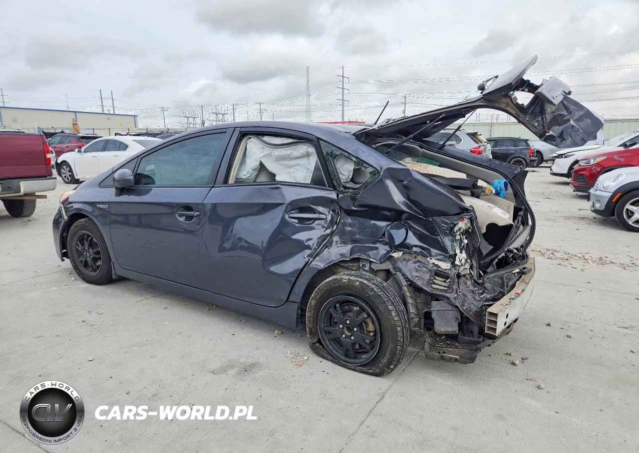 2015 Toyota Prius Three VIN:JTDKN3DU2F1920515 - 2