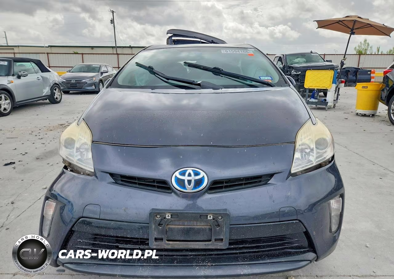 2015 Toyota Prius Three VIN:JTDKN3DU2F1920515 - 5