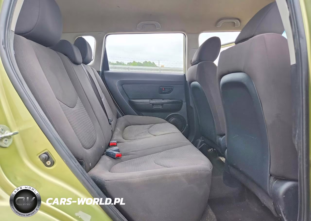 2013 Kia Soul Base VIN:KNDJT2A58D7631643 - 11