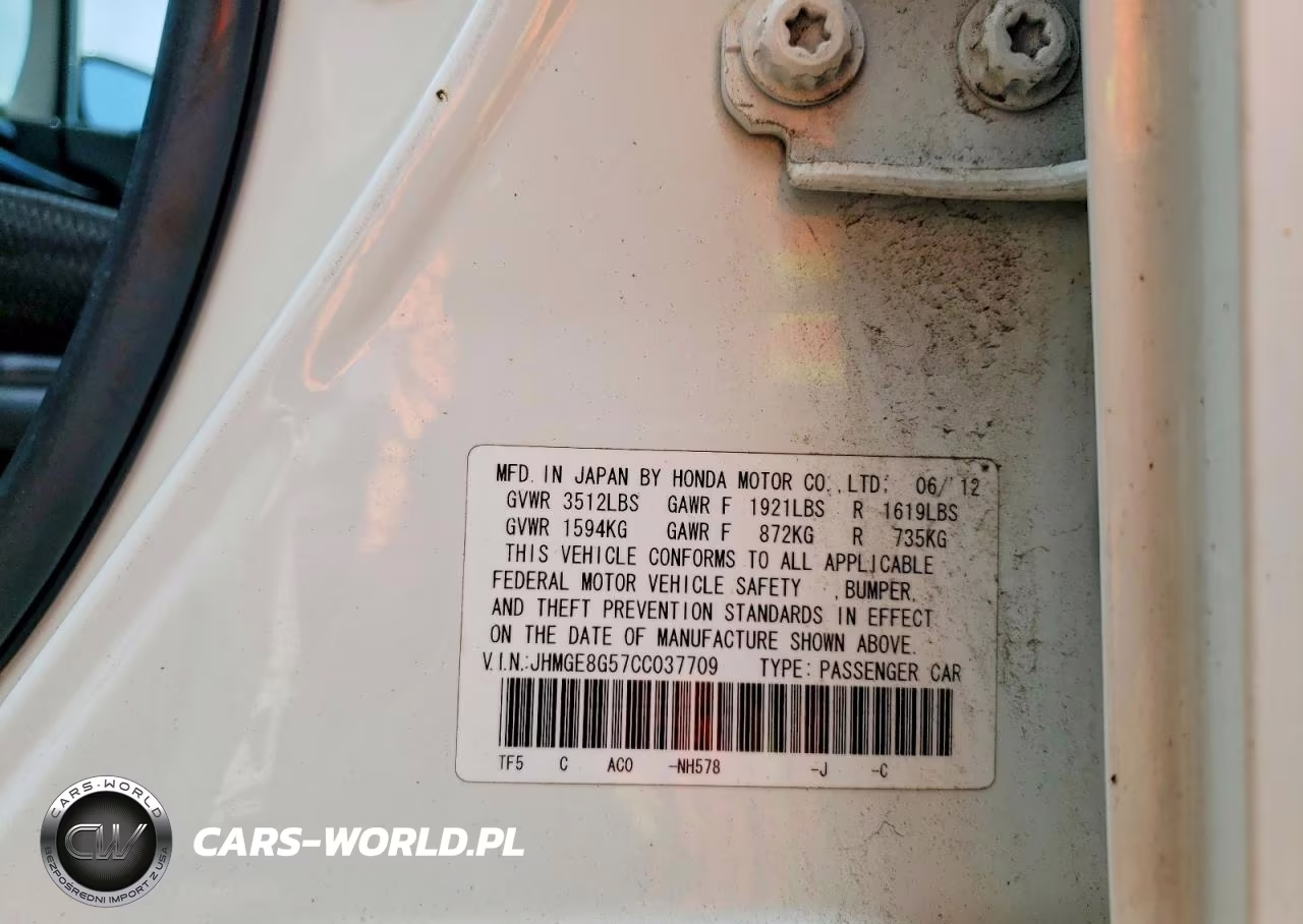 2012 Honda Fit Sport VIN:JHMGE8G57CC037709 - 13