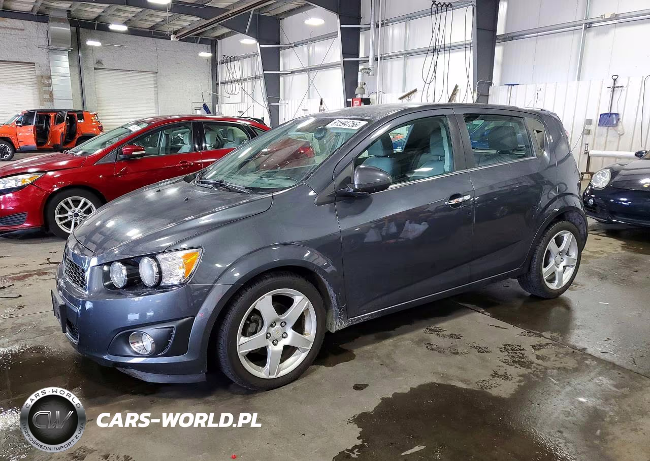 2013 Chevrolet Sonic Ltz – zdjęcie 1 z 14