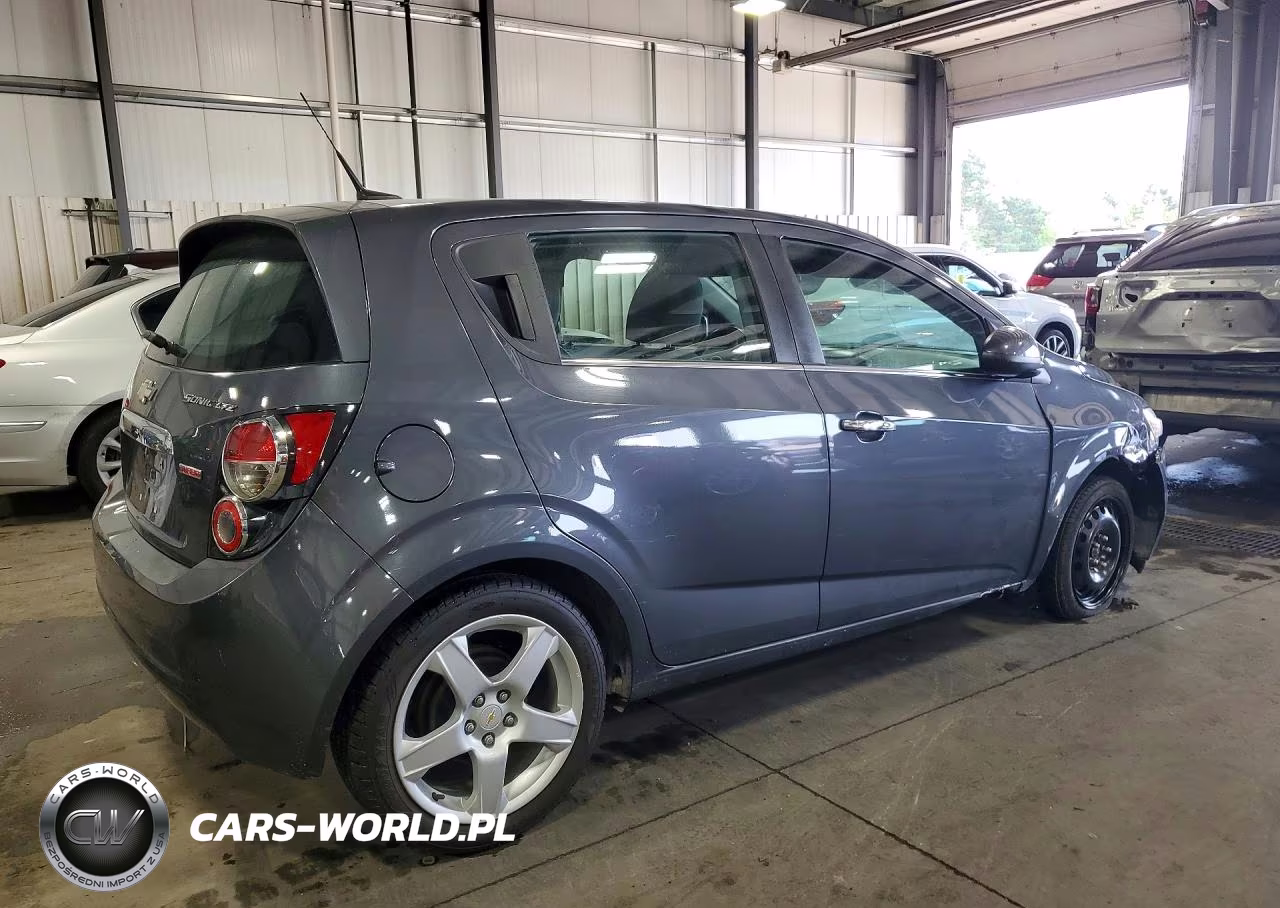 2013 Chevrolet Sonic Ltz VIN:1G1JE6SB8D4135614 - 3