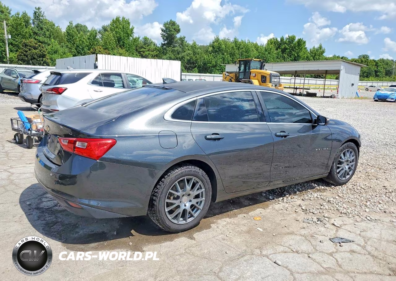 2016 Chevrolet Malibu Lt VIN:1G1ZE5ST5GF263775 - 3